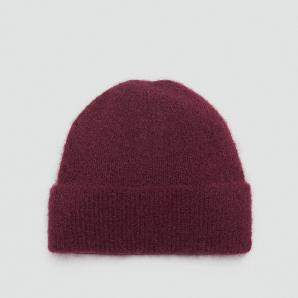 AEO 🦅 Burgundy Boucle Wool Beanie Hat